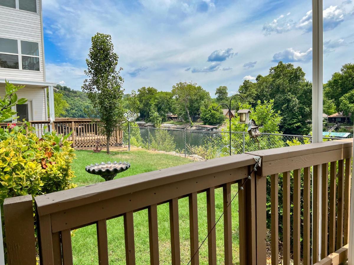 Lake Front 2Br Walk-In With Large Deck - Free Tickets Included - 79-1 Branson Esterno foto