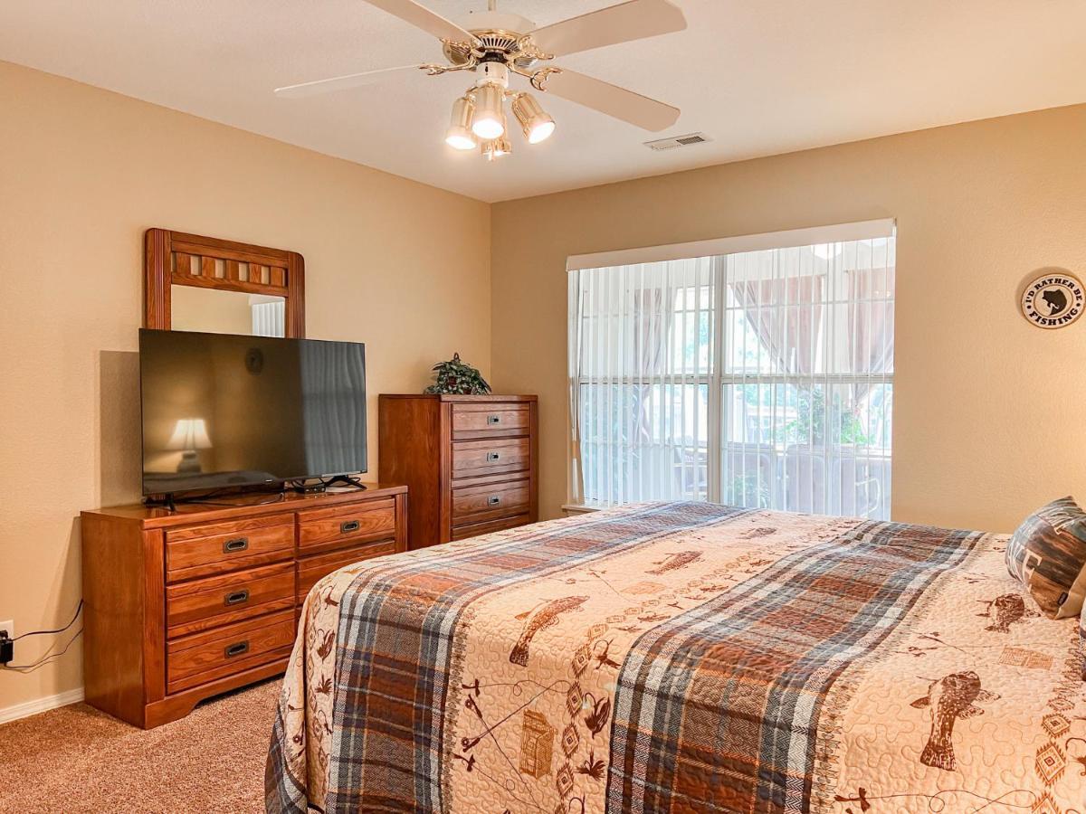 Lake Front 2Br Walk-In With Large Deck - Free Tickets Included - 79-1 Branson Esterno foto